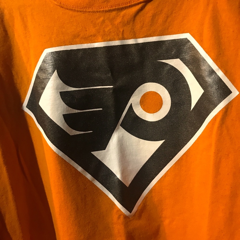 Philadelphia Flyers short sleeve t-shirt superman